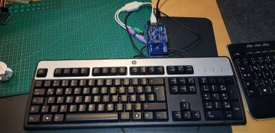 2112301501_UsbHostPS2AdapterTastatur.jpg